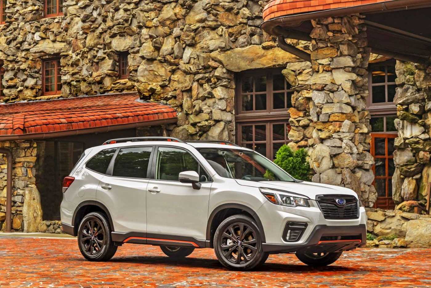 2019 Subaru Forester Vs 2019 Subaru Outback